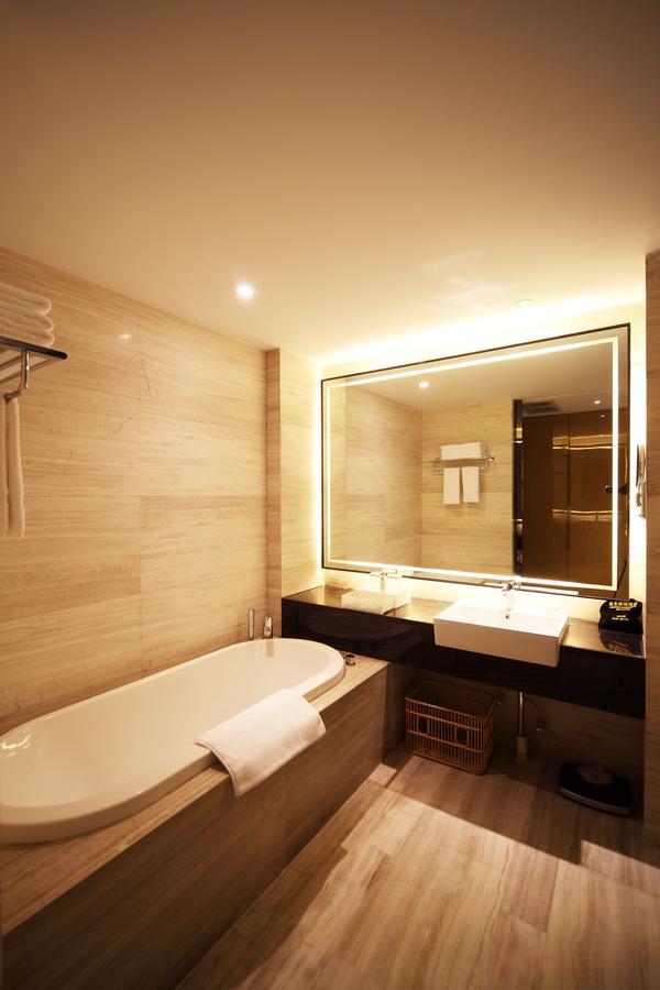 Shenglong Jianguo Hotel Haiyang Haiyang  Εξωτερικό φωτογραφία