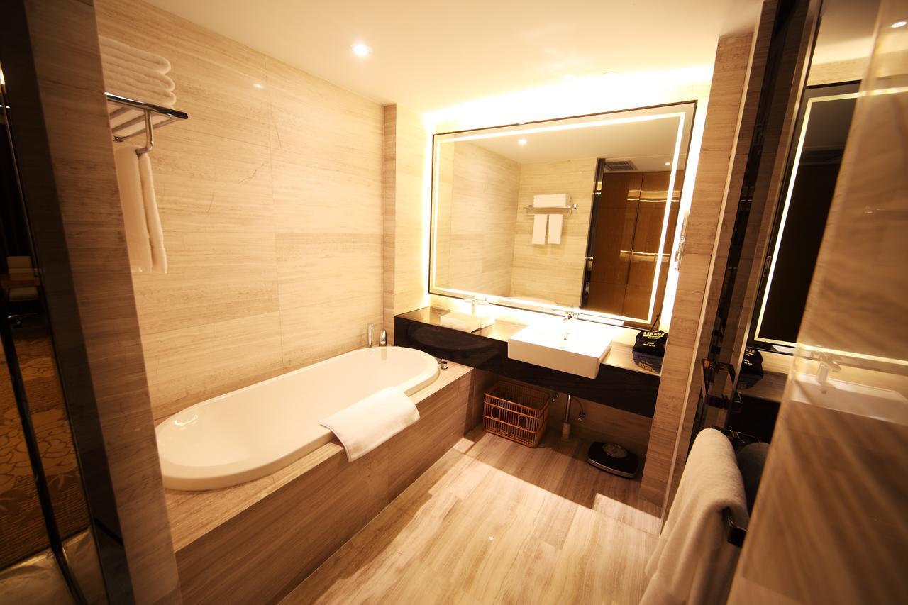 Shenglong Jianguo Hotel Haiyang Haiyang  Εξωτερικό φωτογραφία